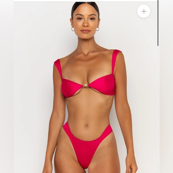 Sommer Swim SORIYA MAGENTA - BALCONETTE BIKINI TOP size M - Picture 1 of 4